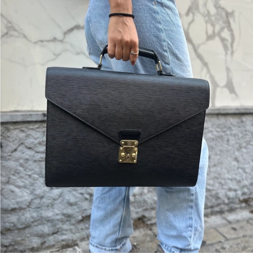 Authentic Louis Vuitton Epi black ambassador unisex laptop briefcase - Picture 2 of 16